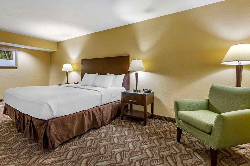 Clarion Inn & Suites, Roswell Eksteriør bilde