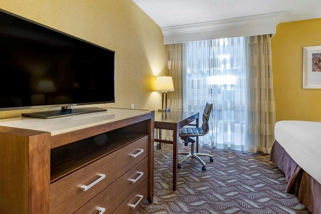 Clarion Inn & Suites, Roswell Eksteriør bilde