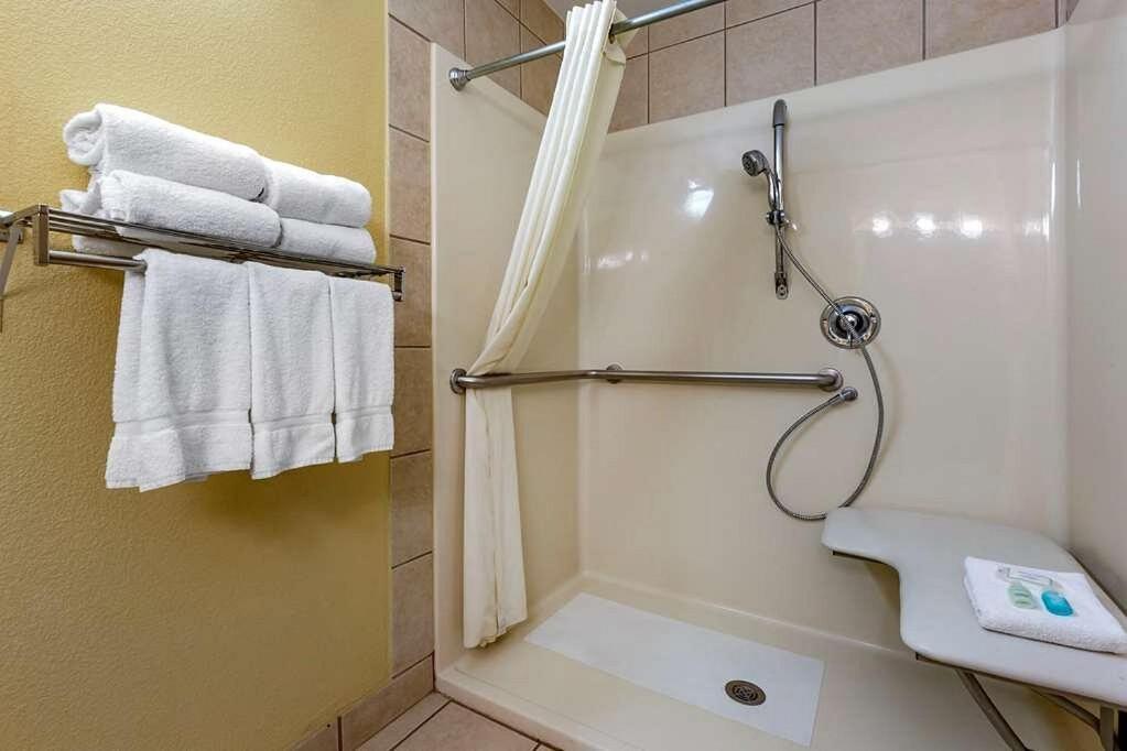 Clarion Inn & Suites, Roswell Eksteriør bilde